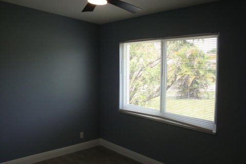 House in West Palm Beach, Florida 4 bedrooms, 127.65 sq.m. № 2087312 - photo 30