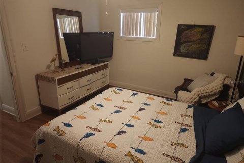 House in Tampa, Florida 3 bedrooms, 154.59 sq.m. № 1679989 - photo 21