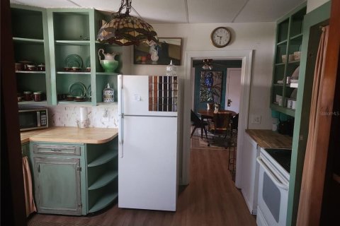 House in Tampa, Florida 3 bedrooms, 154.59 sq.m. № 1679989 - photo 13