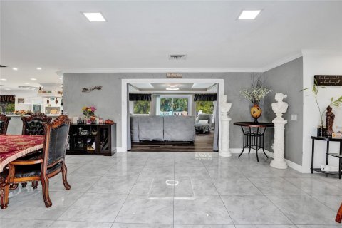 Villa ou maison à vendre à Davie, Floride: 4 chambres, 383.5 m2 № 1958381 - photo 20