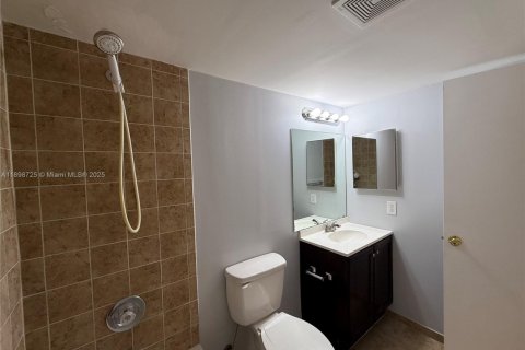 Снять в аренду квартиру в Хомстед, Флорида 2 спальни, 89.19м2, № 1957241 - фото 10