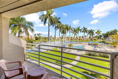 Condo in Saint Petersburg, Florida, 2 bedrooms  № 2358423