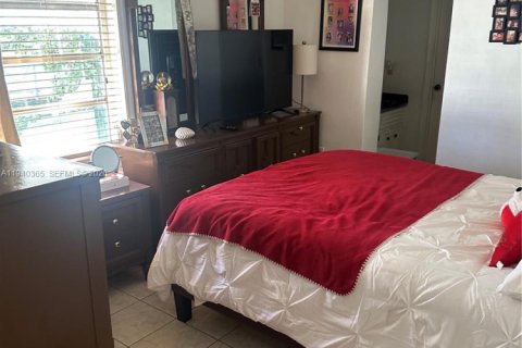 Купить виллу или дом в Майами, Флорида 3 спальни, 138.61м2, № 1998184 - фото 17