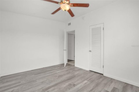 Villa ou maison à vendre à Orlando, Floride: 4 chambres, 159.33 m2 № 2114652 - photo 11