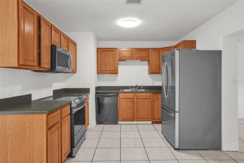 Villa ou maison à vendre à Orlando, Floride: 4 chambres, 159.33 m2 № 2114652 - photo 6
