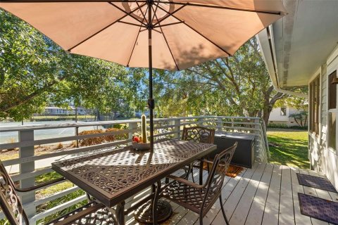 Villa ou maison à vendre à Tarpon Springs, Floride: 3 chambres, 136.1 m2 № 2232160 - photo 14