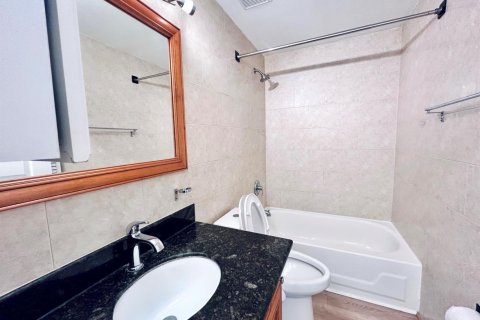 Купить кондоминиум в Тамарак, Флорида 3 комнаты, 51.1м2, № 2146055 - фото 8
