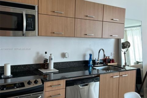 Appartement à louer à Miami, Floride: 1 chambre, 68.75 m2 № 2065235 - photo 5