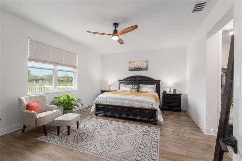 House in Ocala, Florida 3 bedrooms, 196.77 sq.m. № 2117633 - photo 25