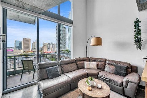 Снять в аренду кондоминиум в Майами, Флорида 1 спальня, 73.86м2, № 1963725 - фото 4