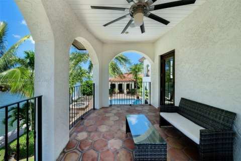 Купить виллу или дом в Майами, Флорида 10 спален, 796.45м2, № 1896147 - фото 23