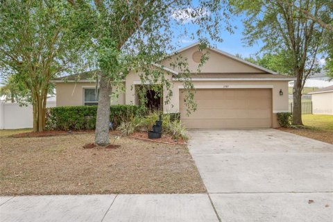 Villa ou maison à vendre à Apopka, Floride: 4 chambres, 185.53 m2 № 2094502 - photo 3