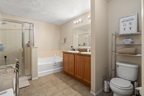 Villa ou maison à vendre à Apopka, Floride: 4 chambres, 185.53 m2 № 2094502 - photo 17