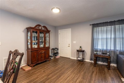House in Palm Coast, Florida 4 bedrooms, 171.96 sq.m. № 1415998 - photo 6