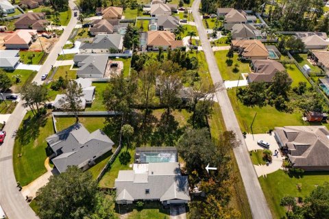House in Palm Coast, Florida 4 bedrooms, 171.96 sq.m. № 1415998 - photo 5
