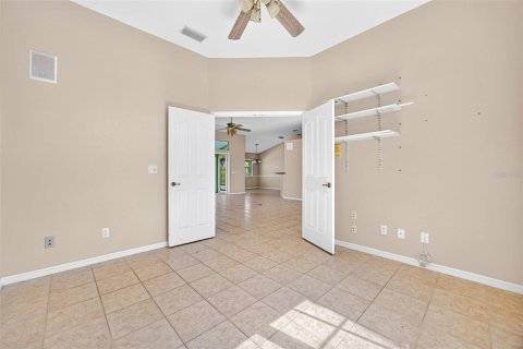 Villa ou maison à vendre à Port Charlotte, Floride: 3 chambres, 200.95 m2 № 2437268 - photo 18