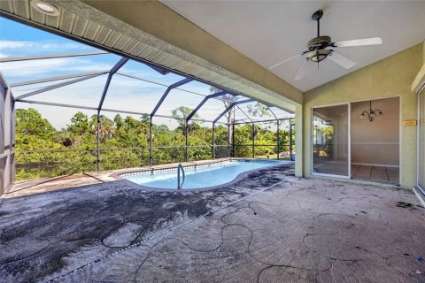 Villa ou maison à vendre à Port Charlotte, Floride: 3 chambres, 200.95 m2 № 2437268 - photo 28
