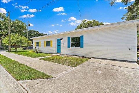 Immobilier commercial à vendre à Pinellas Park, Floride: 4 chambres, 148.64 m2 № 1908031 - photo 3