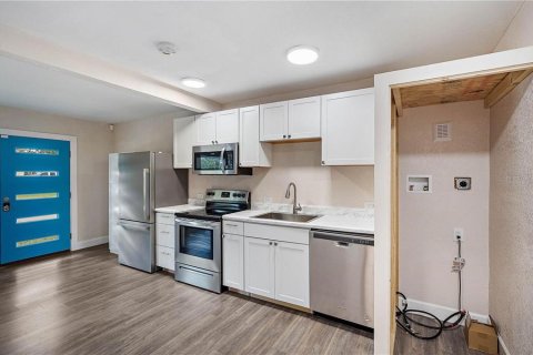 Immobilier commercial à vendre à Pinellas Park, Floride: 4 chambres, 148.64 m2 № 1908031 - photo 27