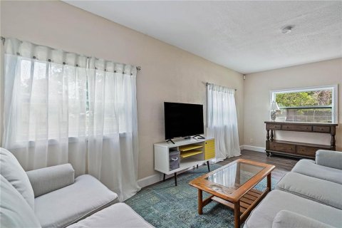 Immobilier commercial à vendre à Pinellas Park, Floride: 4 chambres, 148.64 m2 № 1908031 - photo 6