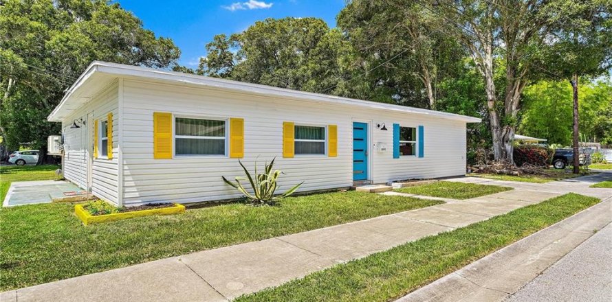 Immobilier commercial à Pinellas Park, Floride 4 chambres, 148.64 m2 № 1908031