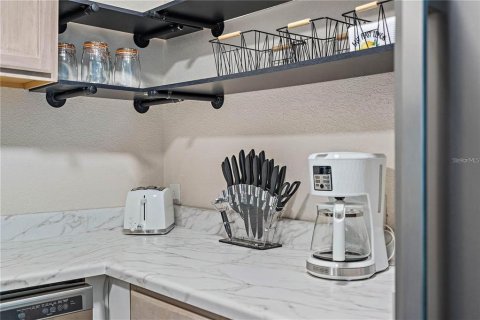 Immobilier commercial à vendre à Pinellas Park, Floride: 4 chambres, 148.64 m2 № 1908031 - photo 13