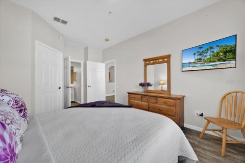 Condo in Kissimmee, Florida, 2 bedrooms № 2150717 - photo 11
