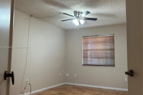 Condominio en venta en Homestead, Florida, 2 dormitorios, 99.41 m2 № 2034542 - foto 11