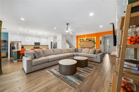 Casa en venta en Davenport, Florida, 13 dormitorios, 509.01 m2 № 2236010 - foto 5