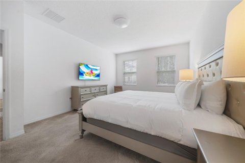 Casa en venta en Davenport, Florida, 13 dormitorios, 509.01 m2 № 2236010 - foto 30