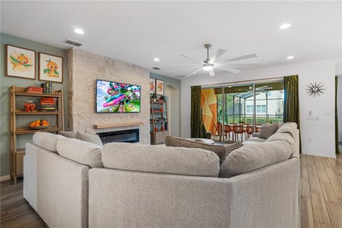 Casa en venta en Davenport, Florida, 13 dormitorios, 509.01 m2 № 2236010 - foto 4