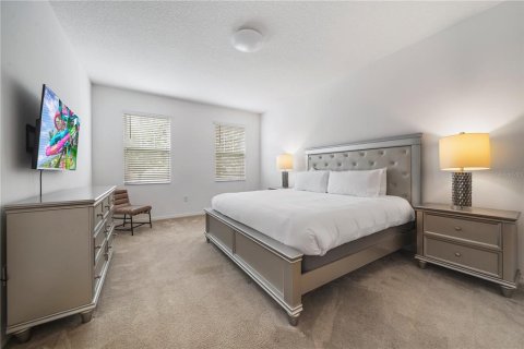 Casa en venta en Davenport, Florida, 13 dormitorios, 509.01 m2 № 2236010 - foto 29