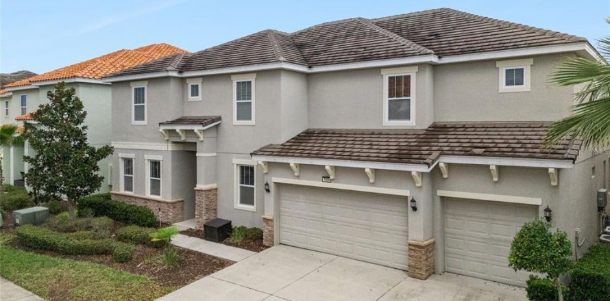 Casa en Davenport, Florida 13 dormitorios, 509.01 m2 № 2236010