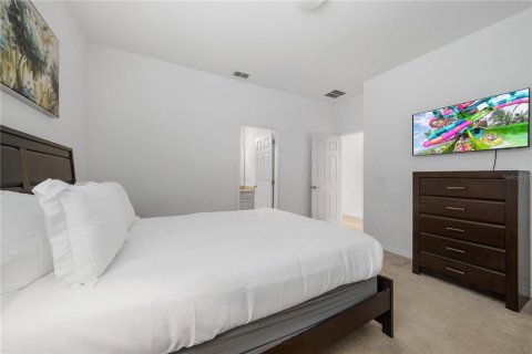 Casa en venta en Davenport, Florida, 13 dormitorios, 509.01 m2 № 2236010 - foto 19