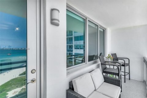 Condo in Miami Beach, Florida, 1 bedroom  № 1972178 - photo 2