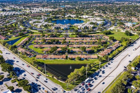 Copropriété à louer à Delray Beach, Floride: 1 chambre, 63.17 m2 № 2400772 - photo 28