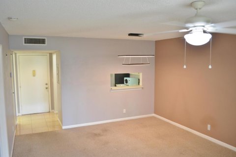 Copropriété à louer à Delray Beach, Floride: 1 chambre, 63.17 m2 № 2400772 - photo 3