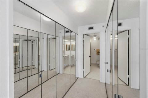 Copropriété à vendre à Clearwater, Floride: 2 chambres, 115.2 m2 № 2289892 - photo 17