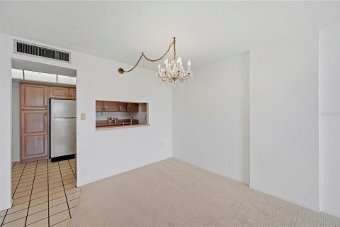 Copropriété à vendre à Clearwater, Floride: 2 chambres, 115.2 m2 № 2289892 - photo 11