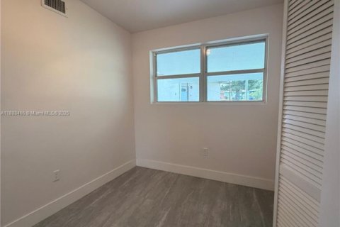 Villa ou maison à vendre à Fort Lauderdale, Floride: 3 chambres, 85.47 m2 № 1941432 - photo 27