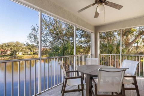 Condo in Port Charlotte, Florida, 3 bedrooms № 2237045 - photo 2