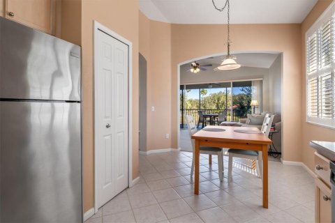 Condo in Port Charlotte, Florida, 3 bedrooms № 2237045 - photo 13