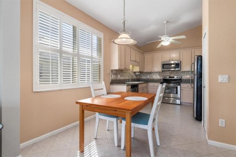 Condo in Port Charlotte, Florida, 3 bedrooms № 2237045 - photo 26