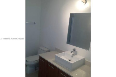Copropriété à vendre à Miami, Floride: 1 chambre, 79.99 m2 № 1979457 - photo 7