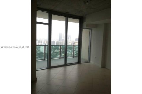 Copropriété à vendre à Miami, Floride: 1 chambre, 79.99 m2 № 1979457 - photo 9
