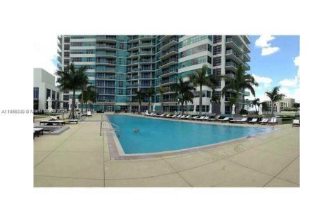 Copropriété à vendre à Miami, Floride: 1 chambre, 79.99 m2 № 1979457 - photo 6