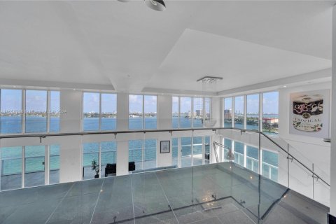 Immobilier commercial à vendre à North Bay Village, Floride: 141.58 m2 № 1959013 - photo 23