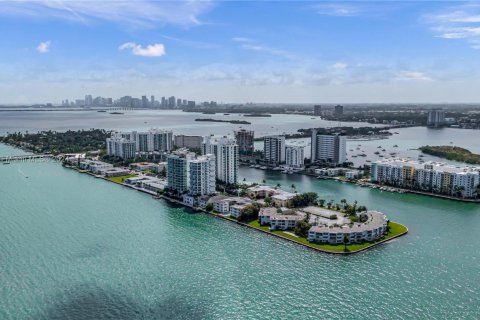 Immobilier commercial à vendre à North Bay Village, Floride: 141.58 m2 № 1959013 - photo 28