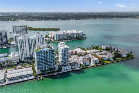 Immobilier commercial à vendre à North Bay Village, Floride: 141.58 m2 № 1959013 - photo 27