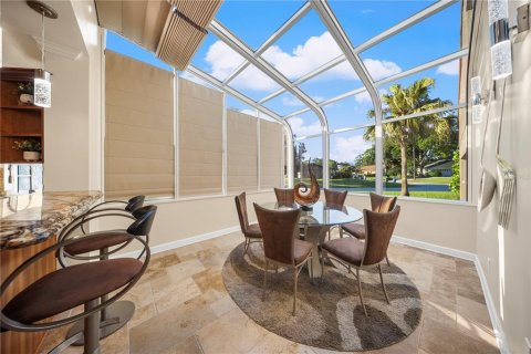 House in Tampa, Florida 4 bedrooms, 313.64 sq.m. № 2167542 - photo 22